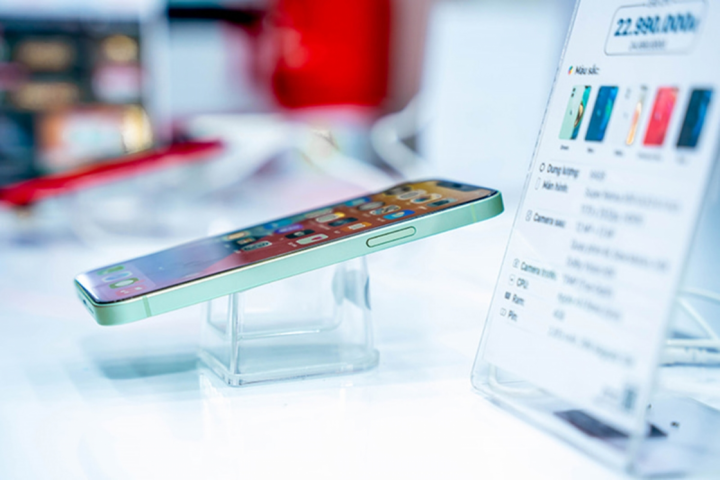 iPhone 12 mini bán ế, Samsung cũng buồn lây - 1