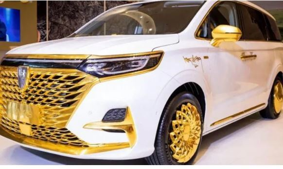 Xe Trung Quốc Roewe iMax8 mạ vàng đẹp long lanh - 4