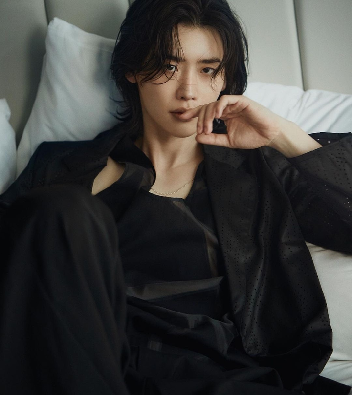 Bí mật cát-xê sao Hàn: Song Hye Kyo 'trên cơ' cả nam thần Lee Min Ho - 4