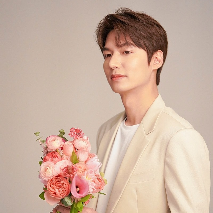 Bí mật cát-xê sao Hàn: Song Hye Kyo 'trên cơ' cả nam thần Lee Min Ho - 1