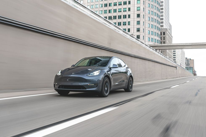 VinFast VF e34 đứng ở đâu so với Tesla Model Y ảnh 5 So sánh VinFast VF e34 với Tesla - 5