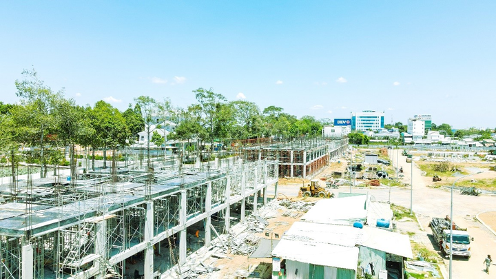 TNR Amaluna: Đẩy mạnh tiến độ thi công phố thương mại - 6