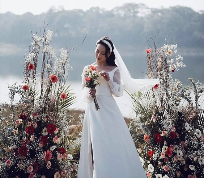 Quán quân Duyên dáng Bolero Trần Mỹ Ngọc khoe ảnh cưới - 1