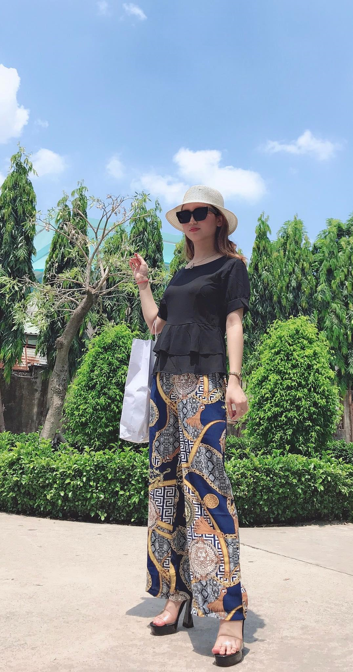 Hà Nguyễn Fashion: Mẹo chọn đồ đẹp cho phụ nữ trên 40 tuổi - 2