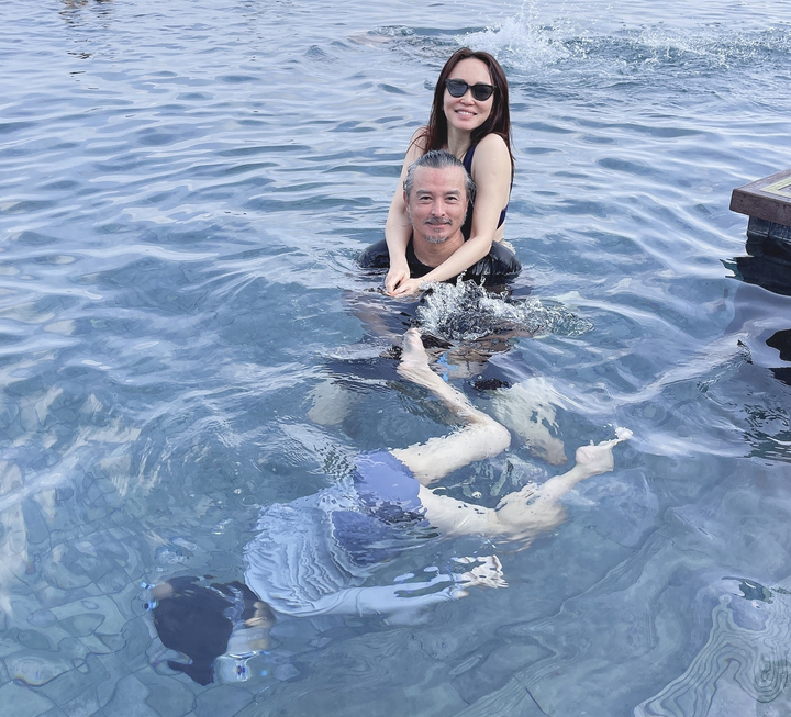 Phạm Văn Phương lý minh thuận ảnh 7 Nhan sắc 'Tiểu Long Nữ' Phạm Văn Phương ở tuổi 50 - 7