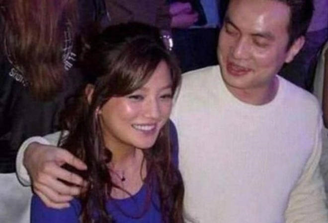 6 mối tình kín tiếng của Triệu Vy: Toàn nhân vật 'máu mặt', có tiền và quyền - 3