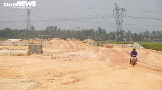 Đà Nẵng đền bù giải tỏa: ‘Dân xin hỗ trợ 5 triệu cũng phải đề xuất, rất mệt mỏi’ - 1