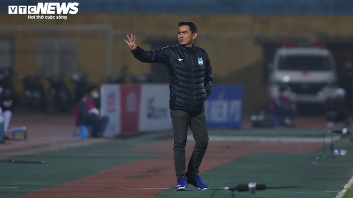 Văn Thanh phá nát hàng thủ Viettel, HLV Kiatisak vẫn nhăn mặt tiếc nuối - 9