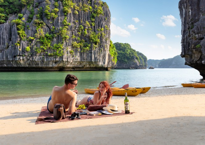 Từ tháng 7, ngành du lịch thí điểm đón khách quốc tế - 2