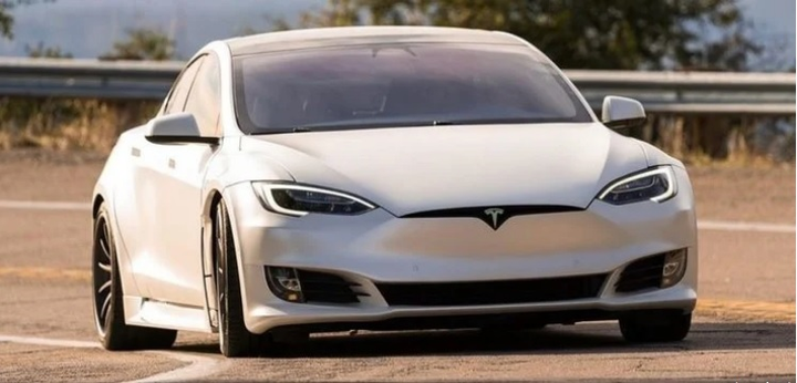 Top 5 xe điện có phạm vi hoạt động lớn nhất 2021 - 1