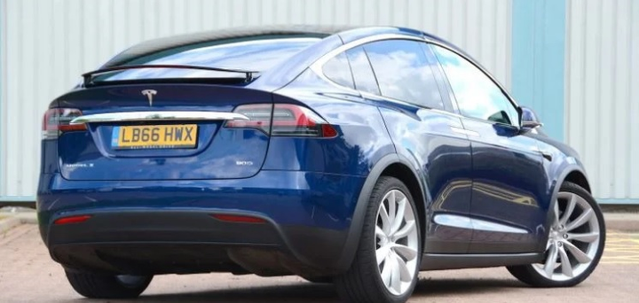 Top 5 xe điện có phạm vi hoạt động lớn nhất 2021 - 2