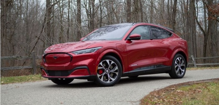 Top 5 xe điện có phạm vi hoạt động lớn nhất 2021 - 4