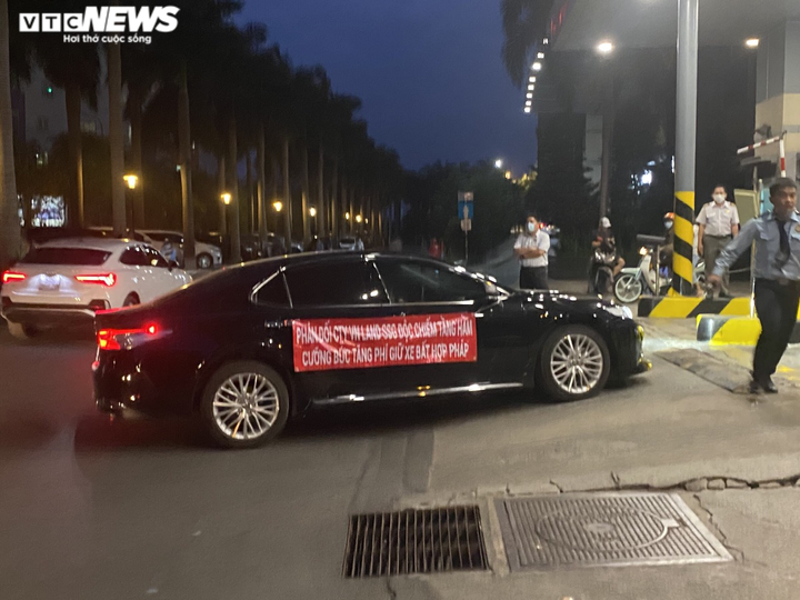 Vietnam Land SSG bị cư dân Saigon Pearl tố chiếm dụng hầm, tăng phí giữ xe vô lý - 3