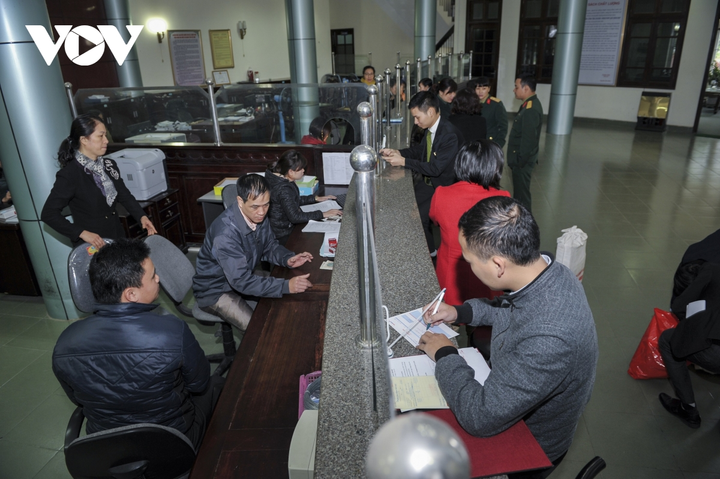 Chính phủ quyết liệt hành động vì người dân và doanh nghiệp - 2