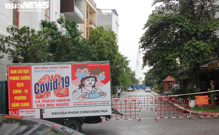 Hải Phòng: Phát hiện thêm 3 F1 liên quan 2 bệnh nhân nhập cảnh trái phép - 1