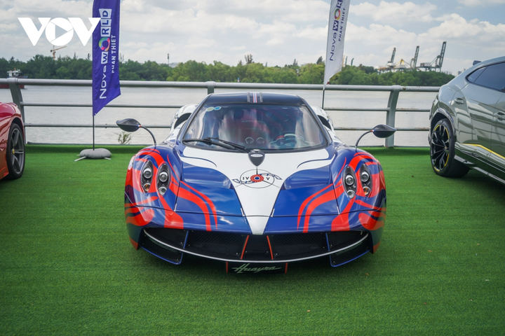 Cận cảnh dàn siêu xe quy tụ tại TP. HCM trước thềm Vietrally - 3