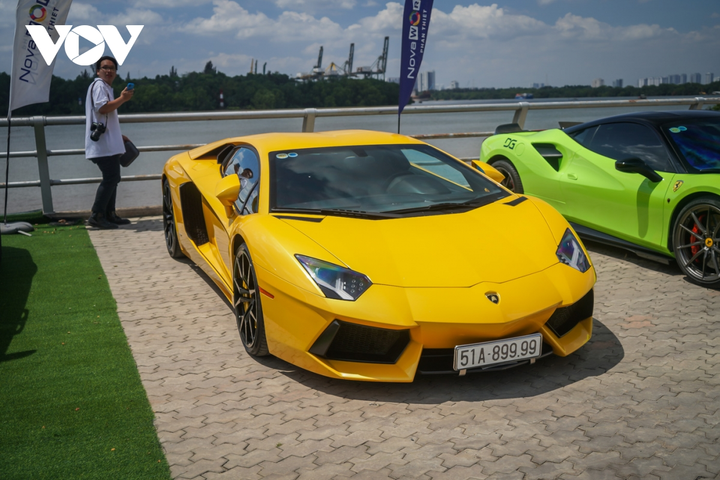 Cận cảnh dàn siêu xe quy tụ tại TP. HCM trước thềm Vietrally - 8