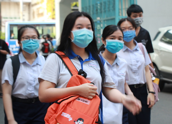 Ảnh: 70.000 thí sinh đầu tiên dự thi để xét tuyển đại học 2021 - 10