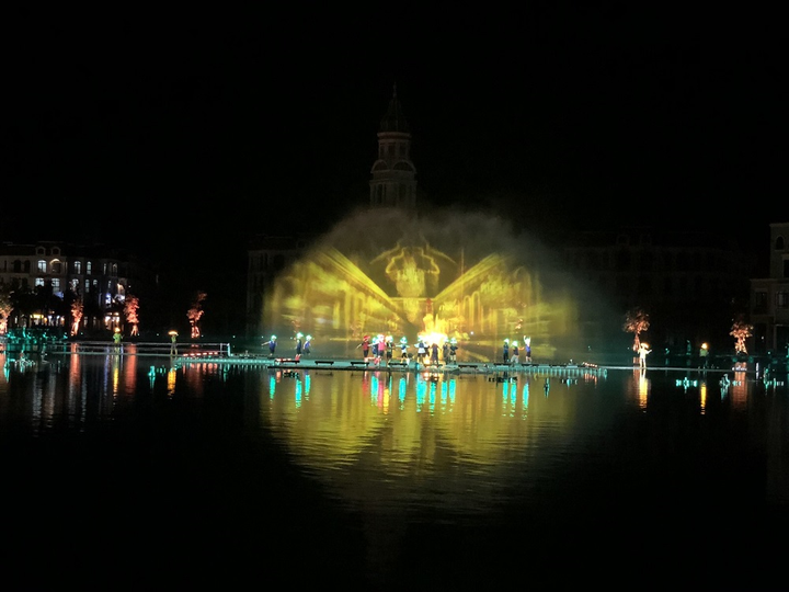 Khám phá siêu show triệu đô mãn nhãn du khách đến Phú Quốc United Center - 6