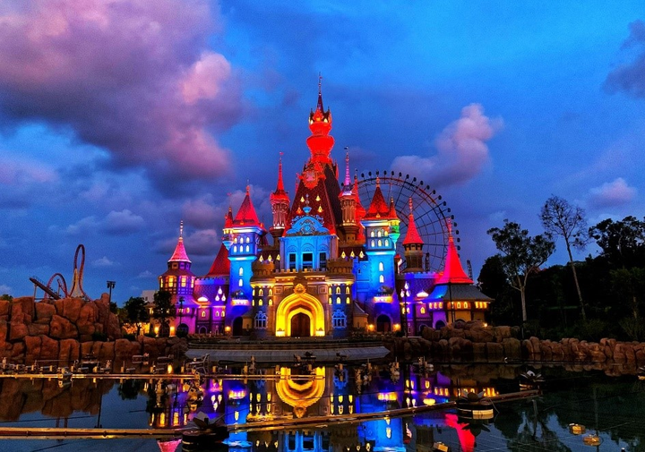 Khám phá siêu show triệu đô mãn nhãn du khách đến Phú Quốc United Center - 7