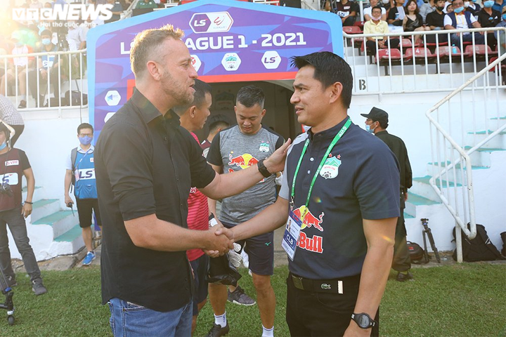 Trực tiếp HAGL 3-0 CLB TP.HCM: HAGL thăng hoa - 8