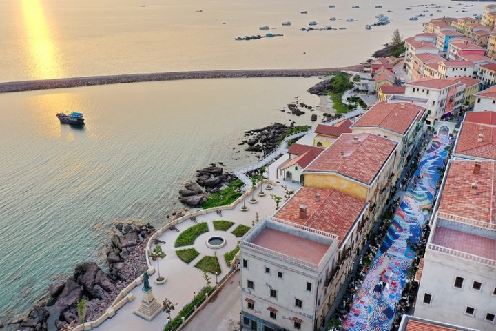 Đẹp hút hồn bức tranh Nam Phú Quốc trong show thời trang Fashion Voyage #3 - 1