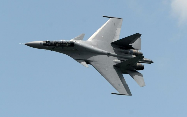 3.000 người dân Myanmar chạy sang Thái Lan trú ẩn - 1