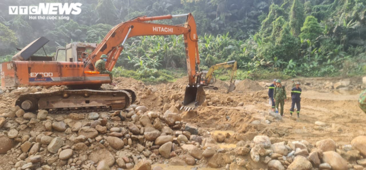 Bí thư Thừa Thiên Huế chỉ đạo tìm kiếm 11 công nhân còn mất tích ở Rào Trăng - 3