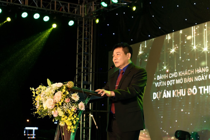 Khách hàng nhận quà hấp dẫn khi mua nhà vườn dự án Lideco - 3