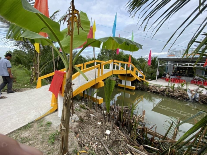 Đại đức Thích Trí Huệ xây cầu cho dân nghèo miền Tây - 2