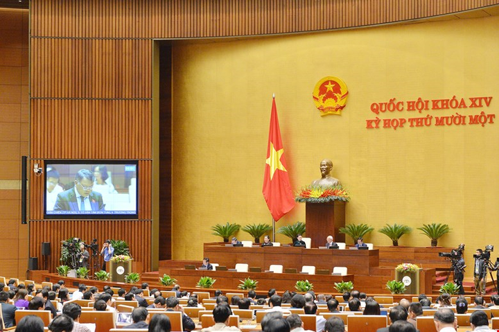 Trình miễn nhiệm Chủ tịch Quốc hội, Chủ tịch Hội đồng Bầu cử Quốc gia - 1