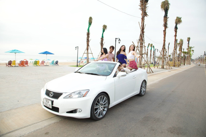 Tiểu Vy gợi ý khám phá một Phan Thiết mới cho mùa hè này - 2