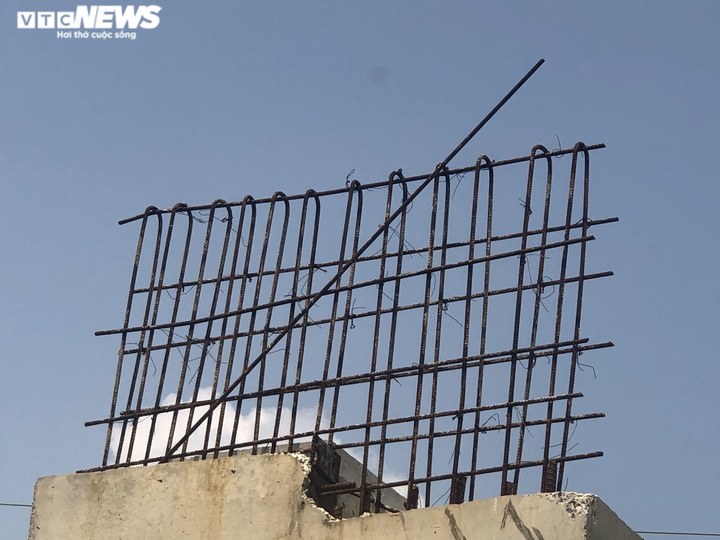 Ảnh: Cận cảnh cây cầu 'đắp chiếu' hơn 20 năm ở TP.HCM - 6