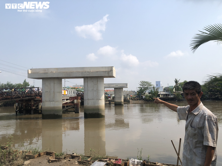 Ảnh: Cận cảnh cây cầu 'đắp chiếu' hơn 20 năm ở TP.HCM - 8