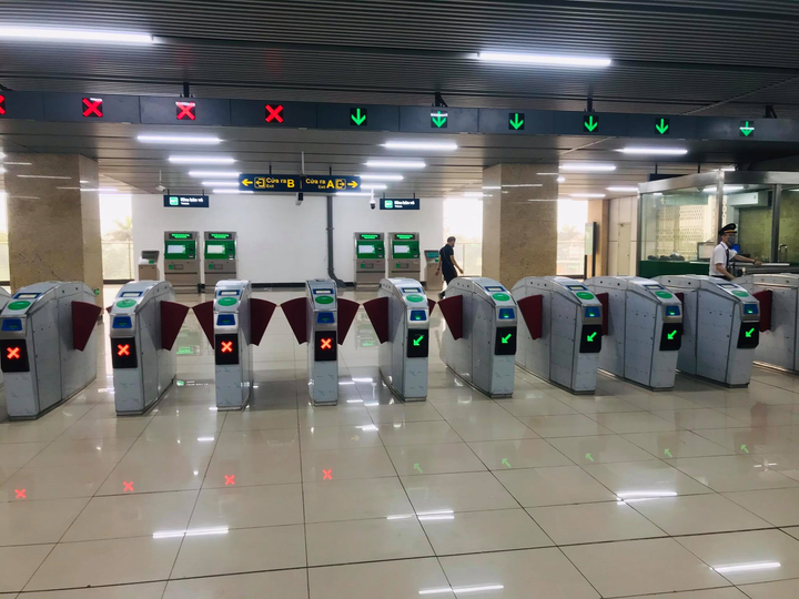 Ảnh: Đường sắt Cát Linh - Hà Đông trước ngày 'về tay' Hà Nội - 1