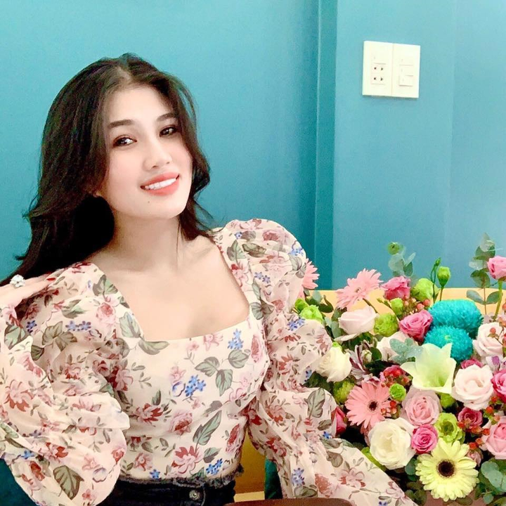 Doanh nhân Võ Thị Hồng Nhung: 'Tôi luôn nỗ lực hoàn thiện bản thân' - 1