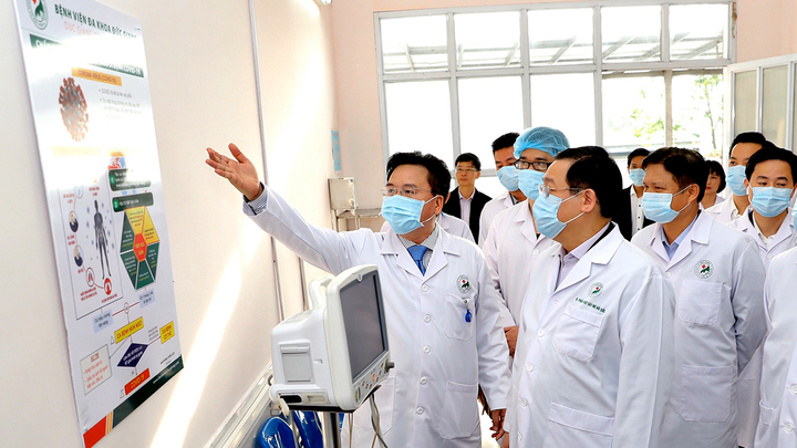 Dấu ấn về phong cách lãnh đạo gương mẫu, quyết liệt hành động - 3