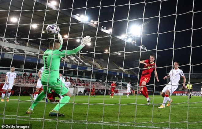 Vòng loại World Cup: Bỉ, Hà Lan trút mưa bàn thắng - 2