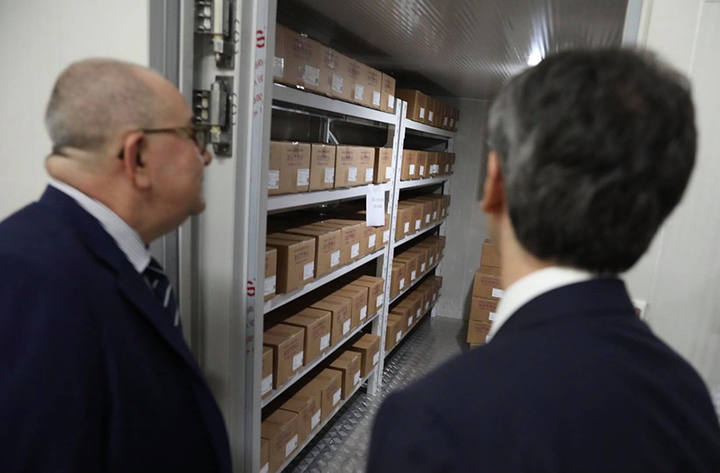 Cận cảnh kho bảo quản hơn 800 nghìn liều vaccine COVID-19 - 7