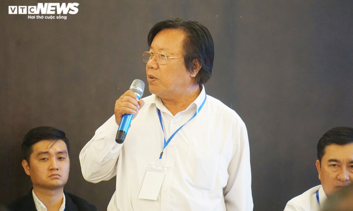 Kỳ lạ đề xuất 'cho du khách bỏ mặc áo phao khi đi tàu thủy vì vướng víu' - 1