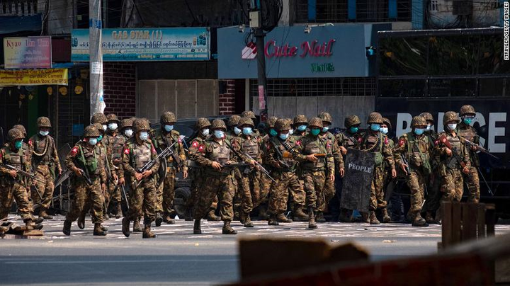 Giao chiến với phiến quân, 20 binh sĩ Myanmar thiệt mạng - 1