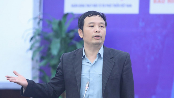 Tiền chảy mạnh vào các kênh đầu cơ, chuyên gia cảnh báo rủi ro - 3