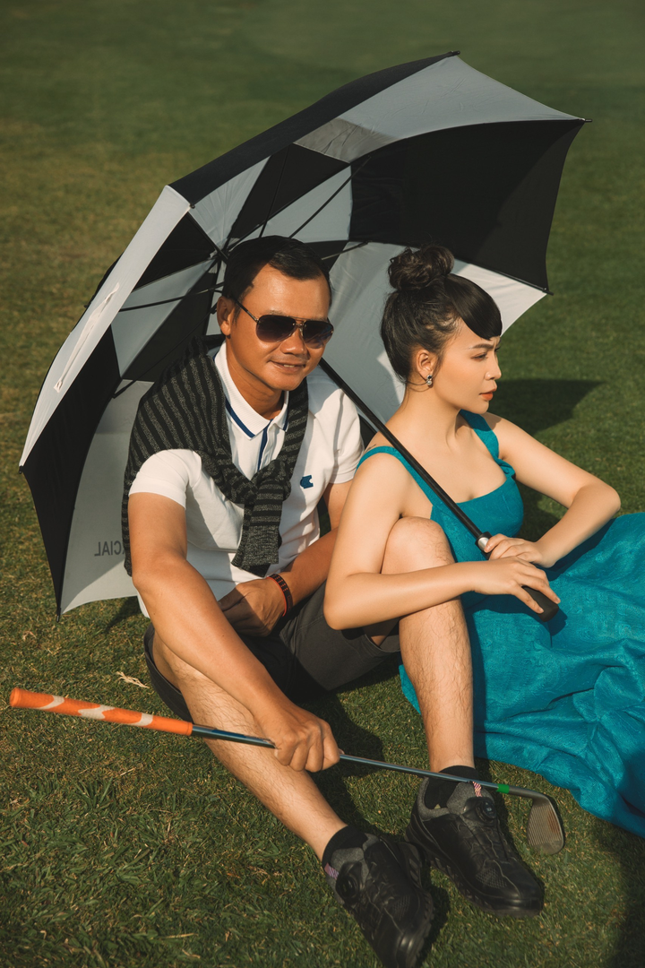 Mỹ Ngọc Bolero khoe ảnh cưới tại sân golf - 7