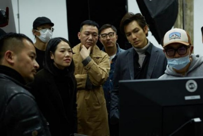 Ông chú U50 Chung Hán Lương trẻ đẹp vượt xa trai trẻ