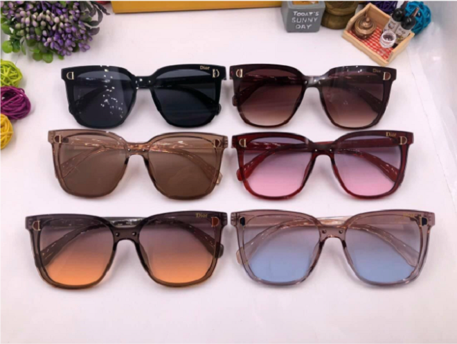 Ngọc Mai Hàng Thùng: Nơi cung cấp phụ kiện thời trang uy tín - 3