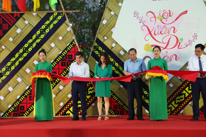 Quảng Ninh phối hợp BIM Group kích cầu du lịch với 'Hội Xuân Di sản' - 2