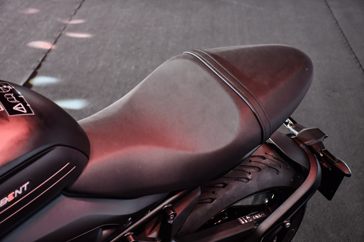 Chi tiết Triumph Trident 660 giá 270 triệu đồng tại Việt Nam - 7