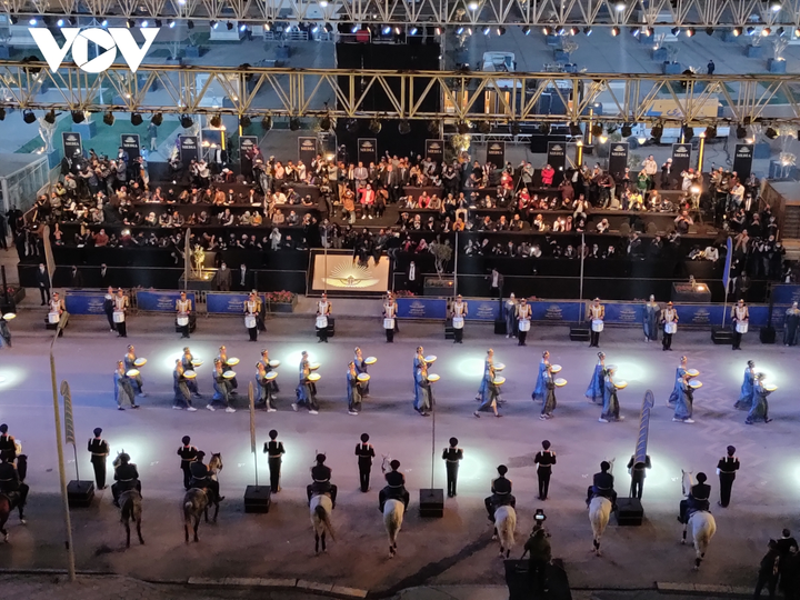 Ảnh: Choáng ngợp lễ rước xác ướp hoàng gia tại Ai Cập - 3