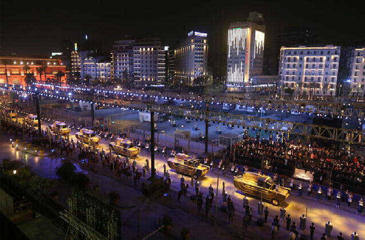 Vì sao xác ướp 22 vị vua và nữ hoàng gia Ai Cập được rước trên phố? - 1