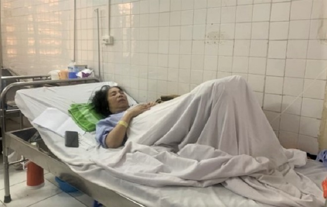 Xô xát ở Cục Thi hành án dân sự Hà Nội: Một người bị thương phải nhập viện - 2